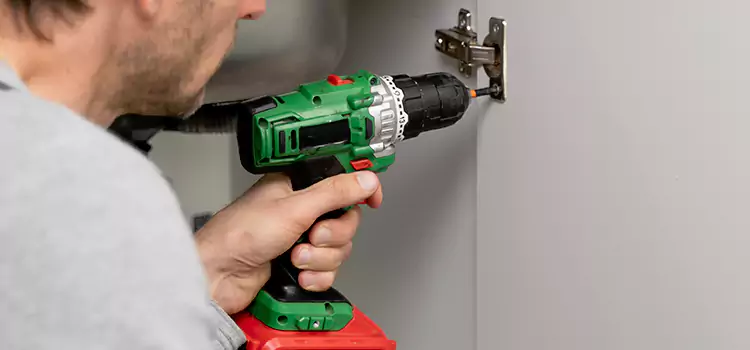 Commercial Door Hinge Repair Eau Claire