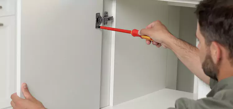 Screen Door Hinge Repair Eau Claire